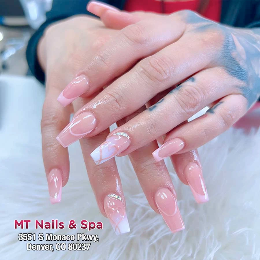 A Fresh Manicure for Your Next Look